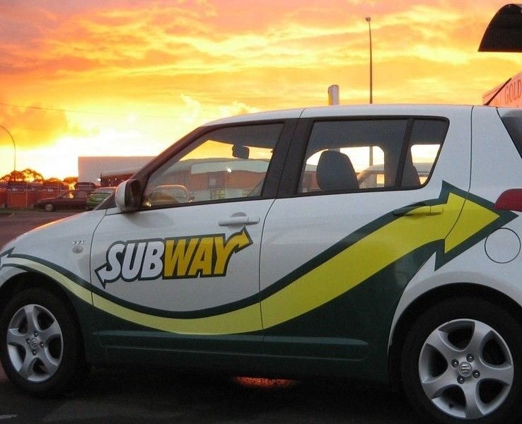 full vehicle signage work by experts in hamilton